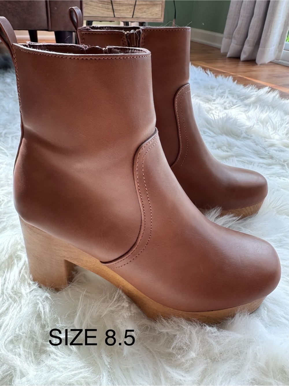 Women’s Brown Ankle Clog Boots - Size 8.5